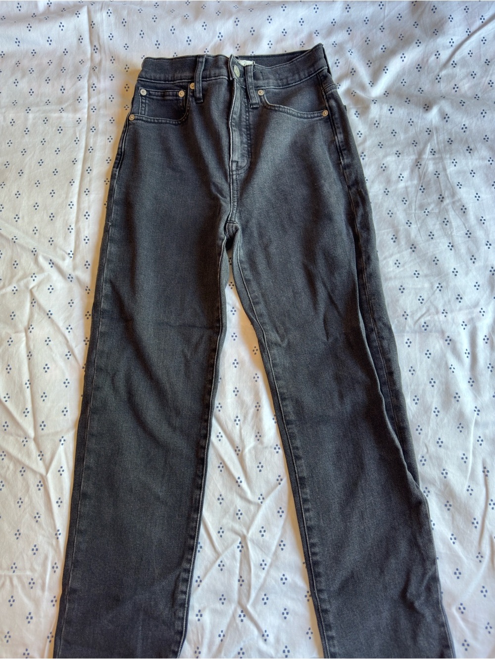 Madewell Classic Straight Jeans in Washed Black